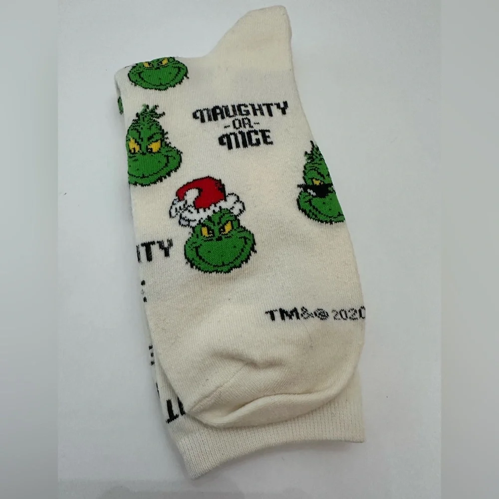 NWOT American Eagle The Grinch Crew Sock in White One Size